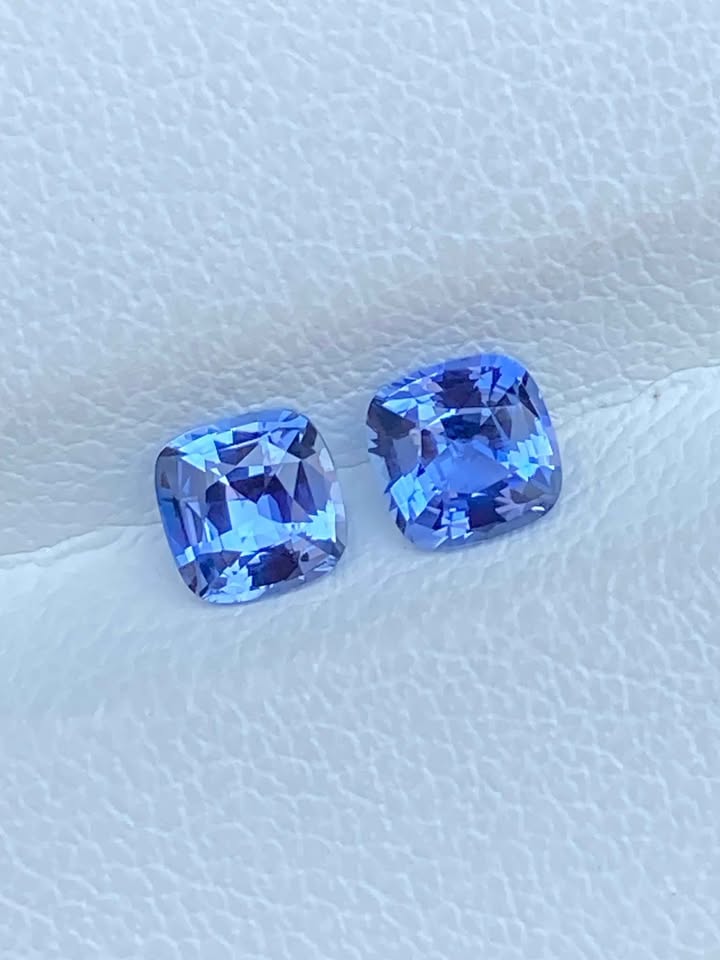 unheated vivid blue sapphire pair - Sri Lankan | Cushion shape
