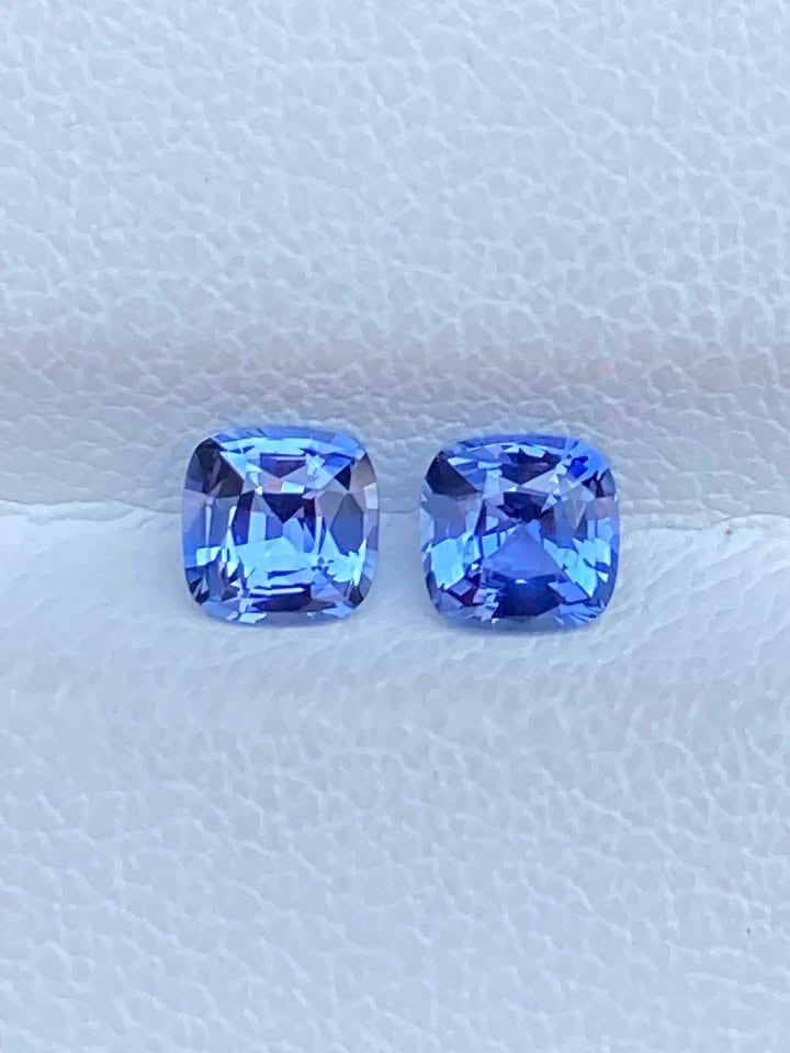 unheated vivid blue sapphire pair - Sri Lankan | Cushion shape
