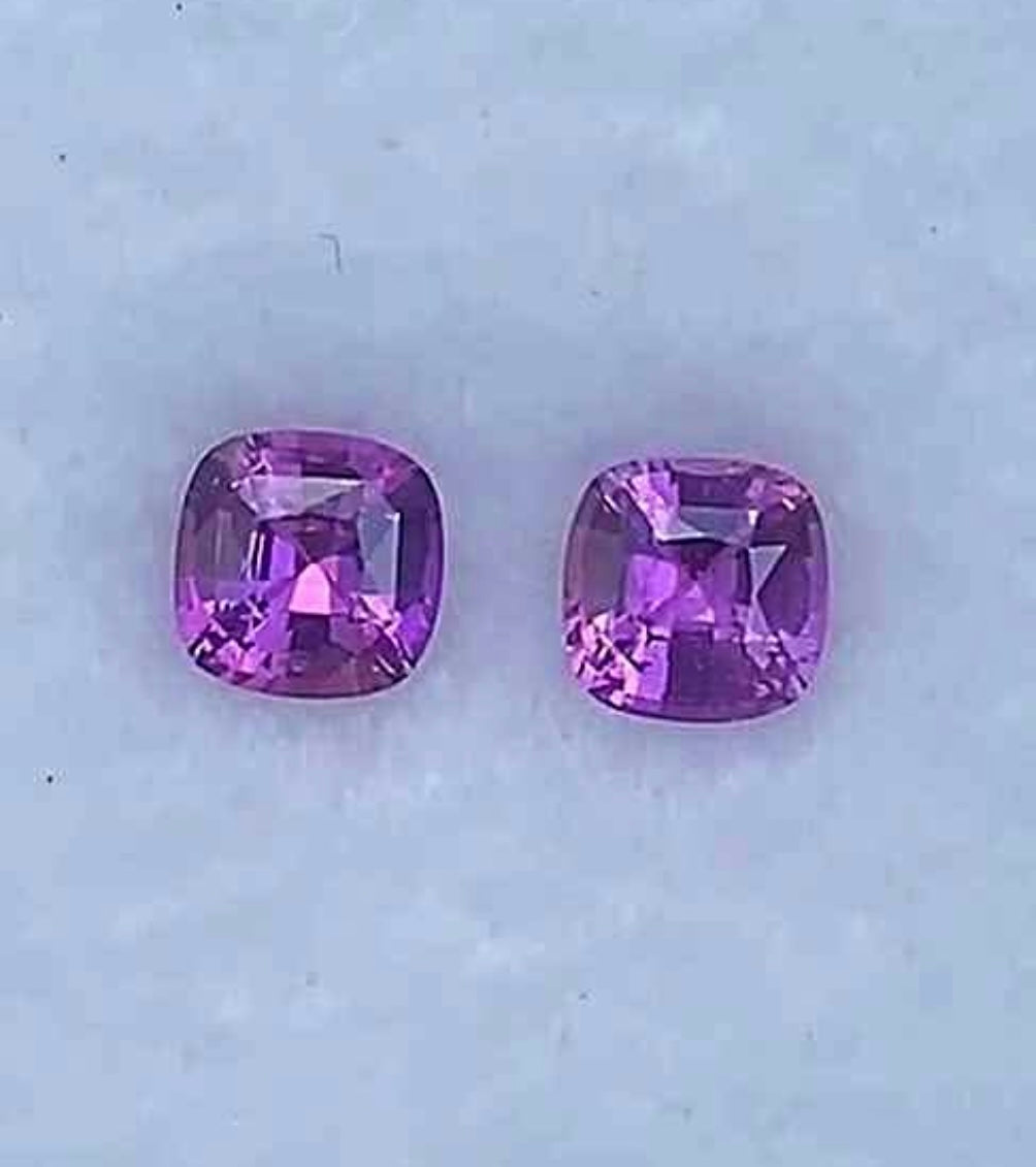 Natural purple / Lavender sapphire pair - Sri Lankan | Cushion shape