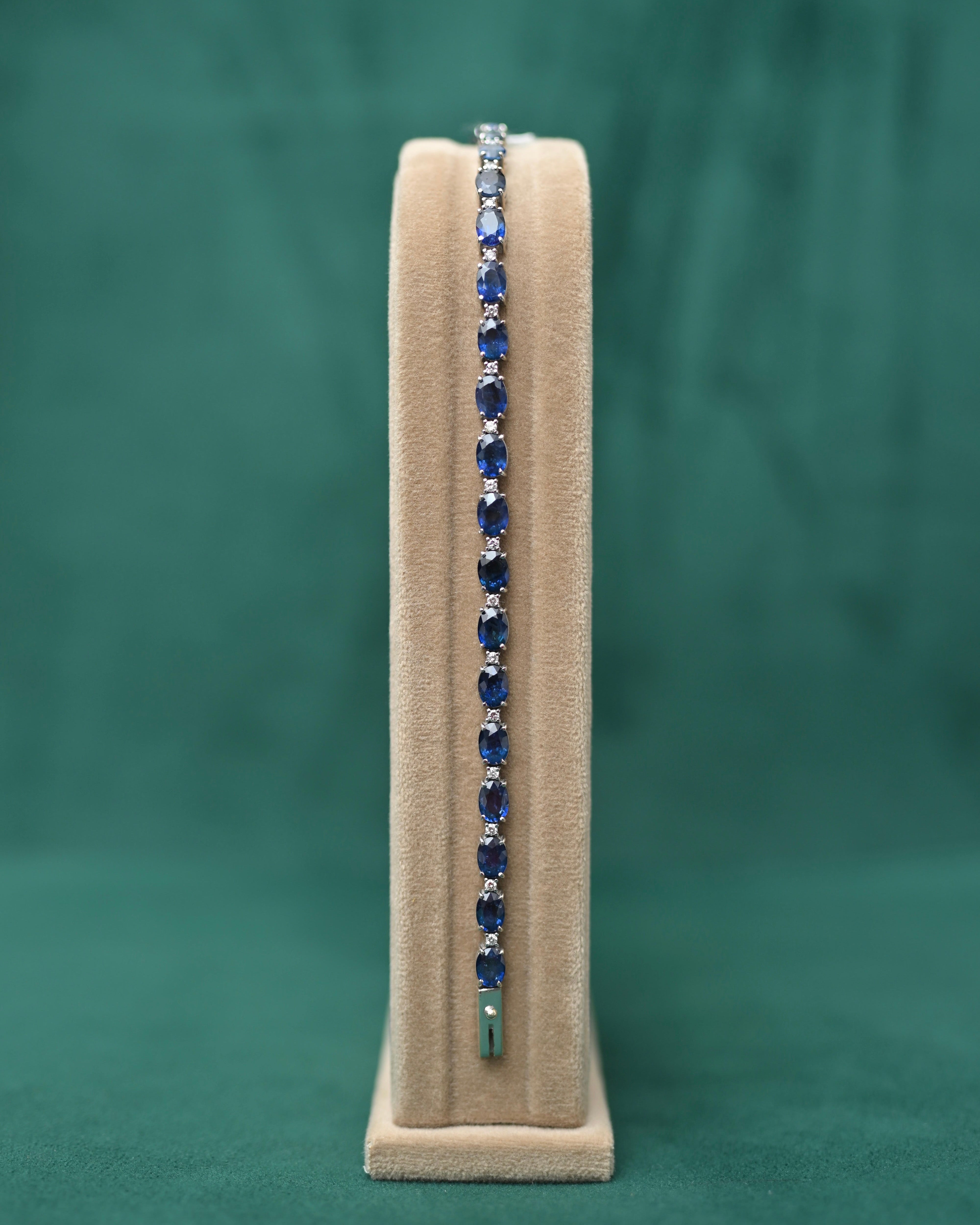 Ceylon Sapphire & Diamond Bracelet in White Gold