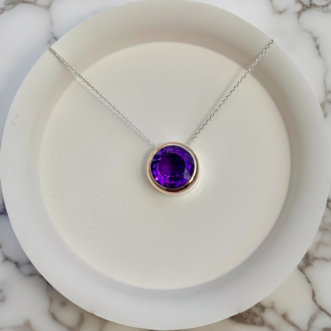 15Ct Sri Lankan Amethyst pendant
